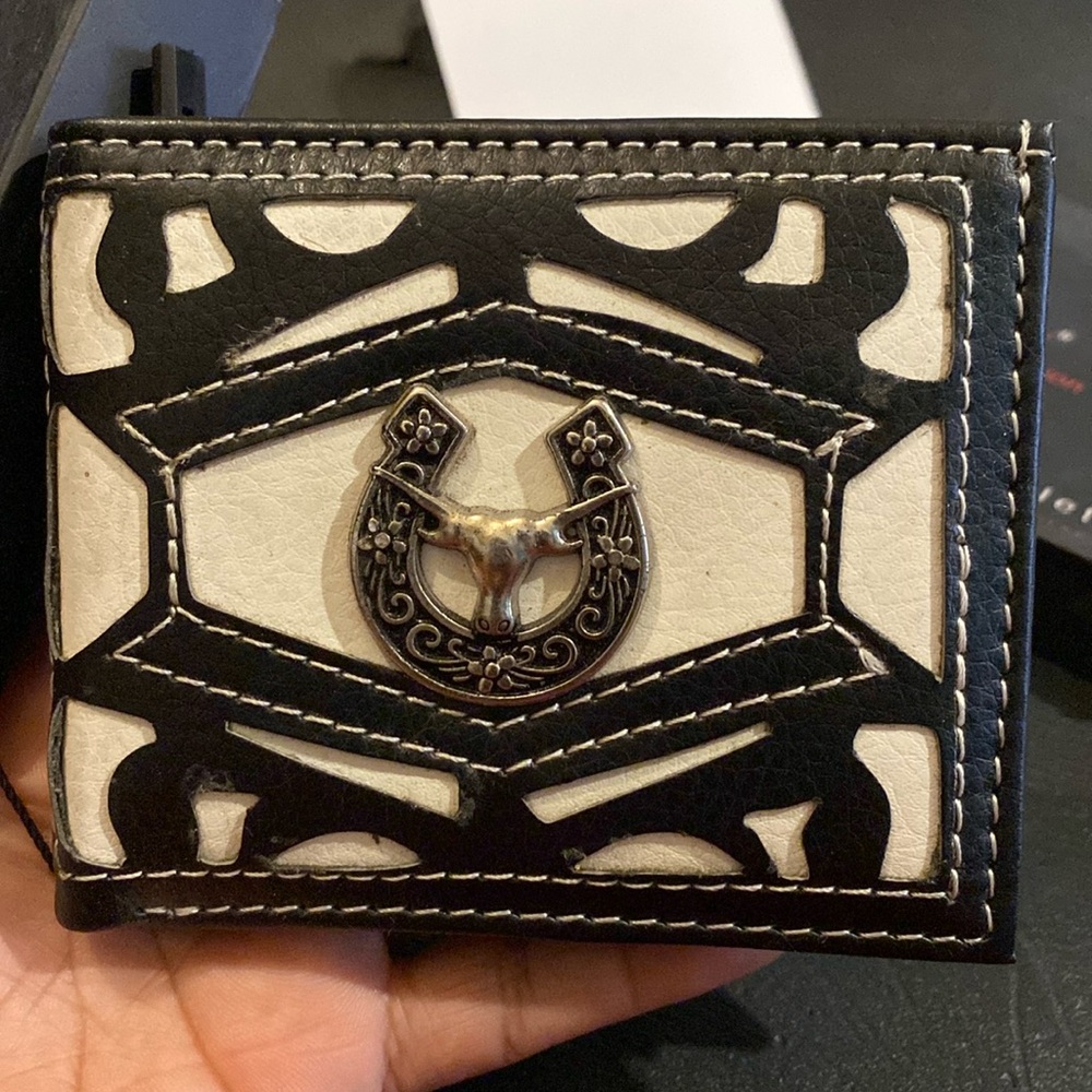 Men’s Western Black & White Faux Leather Bi Fold Wallet
